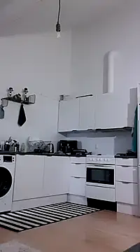 Snapshot of eltoulou chatting on January 19, 2025, 2:38 pm eltoulou online show from January 19, 2025, 2:38 pm