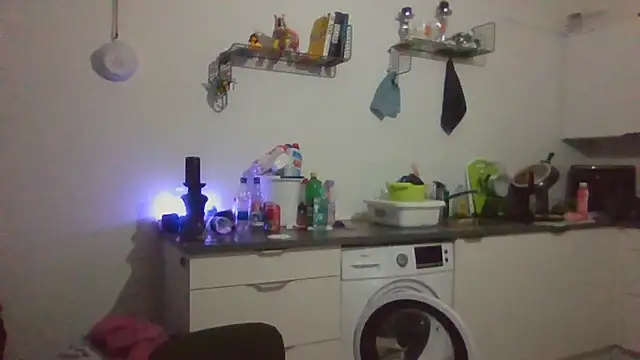 Snapshot of eltoulou chatting on January 25, 2025, 10:39 pm eltoulou online show from January 25, 2025, 10:39 pm