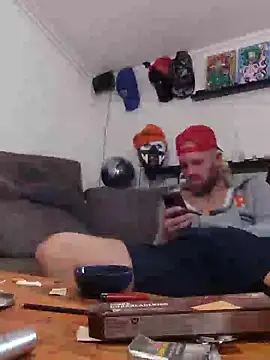 Snapshot of eltoulou chatting on February 4, 2025, 1:38 pm eltoulou online show from February 4, 2025, 1:38 pm