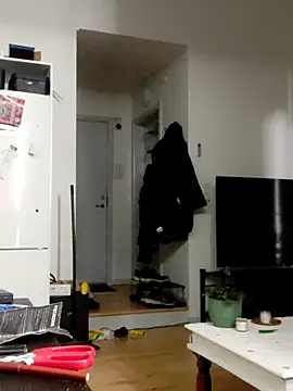 Snapshot of eltoulou chatting on March 2, 2025, 2:32 pm eltoulou online show from March 2, 2025, 2:32 pm