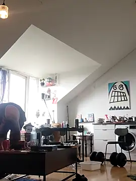 Snapshot of eltoulou chatting on September 12, 2025, 8:03 am eltoulou online show from September 12, 2025, 8:03 am