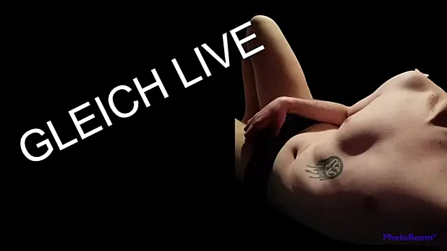 Markxen cam online show from September 27, 2025, 1:43 am