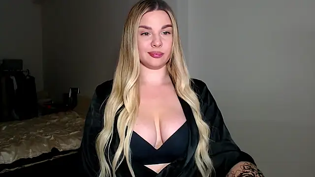 MiaMurMur online show from February 21, 2026, 5:47 pm