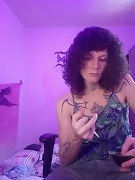 Snapshot of SuccubusTatuada chatting on March 15, 2026, 4:13 pm SuccubusTatuada online show from March 15, 2026, 4:13 pm