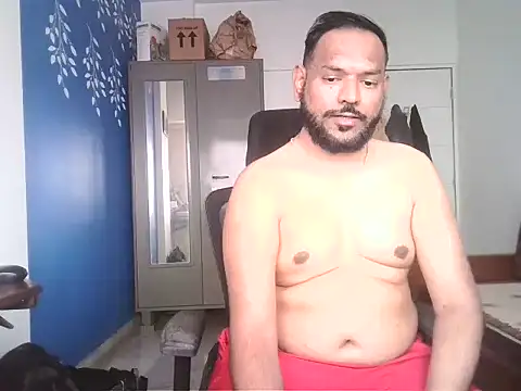 lovbombayduck11 online show from December 22, 2025, 6:21 am