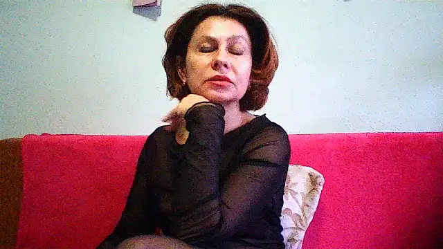 Mat Elenore online show from February 7, 2026, 7:34 am