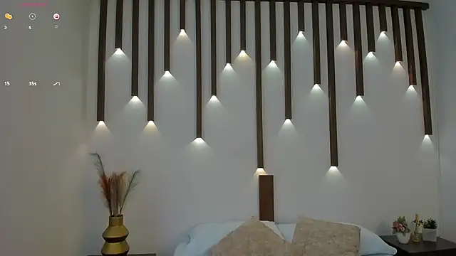 megan cooper28 online show from September 18, 2025, 6:43 pm