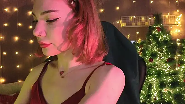 Snapshot of SandraBoyl chatting on December 23, 2025, 2:09 am SandraBoyl online show from December 23, 2025, 2:09 am