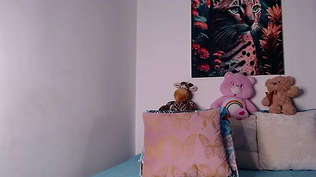 Snapshot of SINDYC chatting on January 13, 2026, 1:05 pm SINDYC online show from January 13, 2026, 1:05 pm