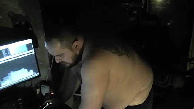 perversalus online show from December 17, 2024, 1:29 am