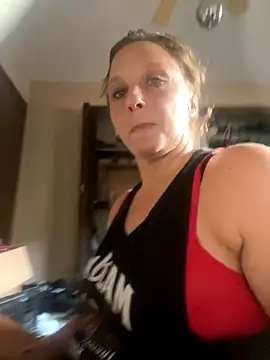 Everlyrose27 online show from September 29, 2025, 5:51 pm