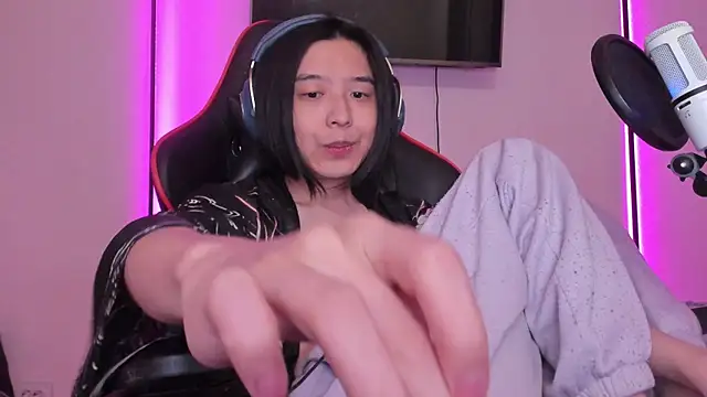 Snapshot of wexlee7 chatting on September 20, 2025, 2:12 am wexlee7 online show from September 20, 2025, 2:12 am