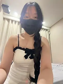 Snapshot of MEOW_MEO chatting on April 23, 2026, 4:09 pm MEOW MEO online show from April 23, 2026, 4:09 pm