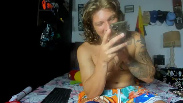 Tom Krakow online show from July 3, 2026, 7:31 pm