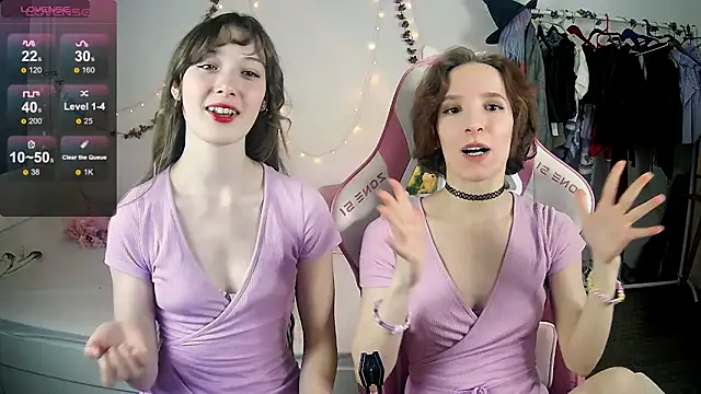 Violet Veliya online show from December 16, 2025, 4:56 pm