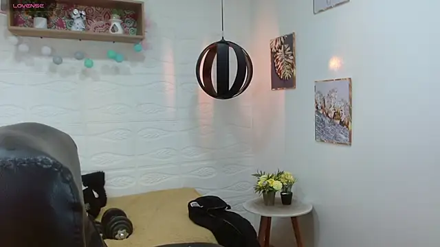 DmitriSanders online show from March 6, 2025, 6:52 am