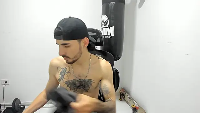 DmitriSanders online show from September 10, 2025, 8:09 pm