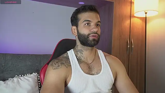 MarkHazze online show from March 12, 2026, 12:06 am