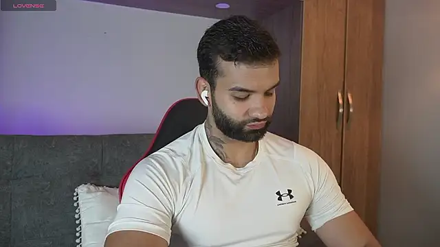 MarkHazze online show from March 28, 2026, 12:10 am