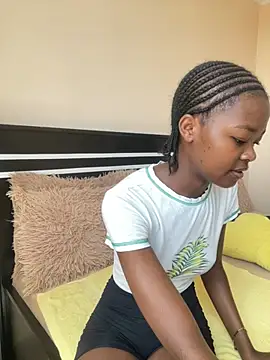 Snapshot of Grusha19 chatting on January 6, 2025, 9:30 am Grusha19 online show from January 6, 2025, 9:30 am