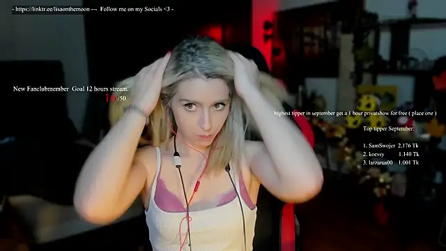 Lisaonthemoon online show from September 16, 2025, 6:42 pm