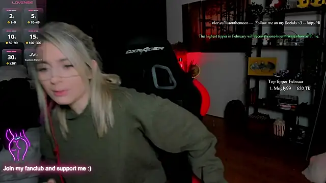 Lisaonthemoon online show from February 4, 2026, 5:30 pm