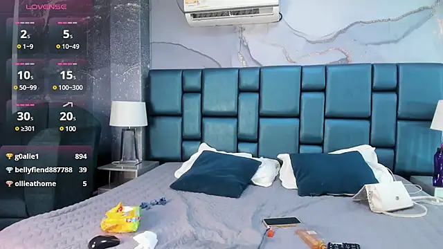 Nahomi Wild online show from January 25, 2025, 2:04 am