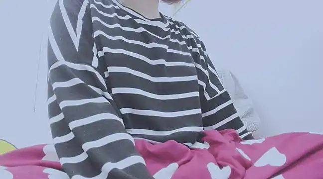 Linh diudang online show from January 23, 2025, 2:50 pm