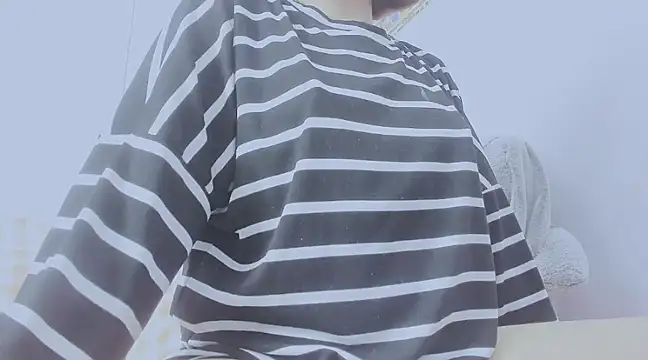 Linh diudang online show from February 10, 2025, 3:57 am