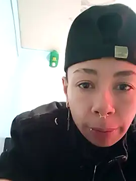 Snapshot of real_fenix chatting on January 26, 2025, 5:23 pm real fenix online show from January 26, 2025, 5:23 pm