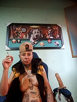 Snapshot of real_fenix chatting on October 13, 2025, 4:29 pm real fenix online show from October 13, 2025, 4:29 pm