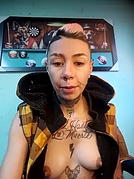 Snapshot of real_fenix chatting on October 16, 2025, 2:51 pm real fenix online show from October 16, 2025, 2:51 pm