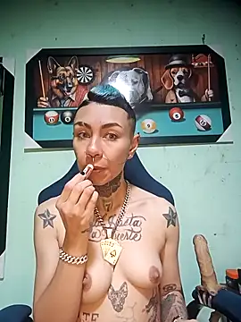 Snapshot of real_fenix chatting on October 28, 2025, 12:19 pm real fenix online show from October 28, 2025, 12:19 pm