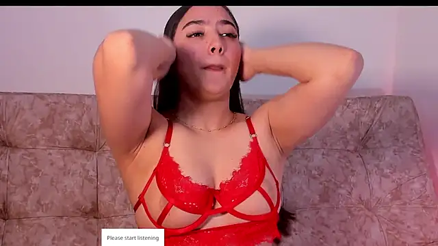Snapshot of lili_turner chatting on August 4, 2026, 5:15 pm lili turner online show from August 4, 2026, 5:15 pm
