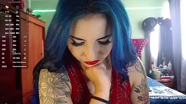 black wiidow online show from January 17, 2025, 4:26 pm