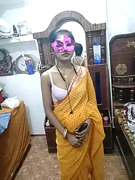 RADHA95 online show from March 17, 2025, 4:22 pm