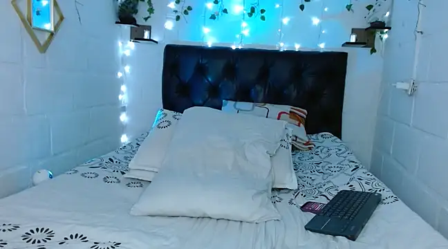 Channel brunnette online show from March 13, 2025, 3:11 am