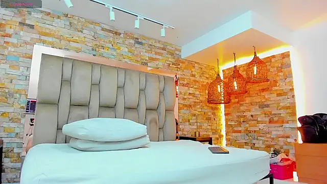 Snapshot of karla_dunn chatting on February 3, 2025, 2:03 am karla dunn online show from February 3, 2025, 2:03 am