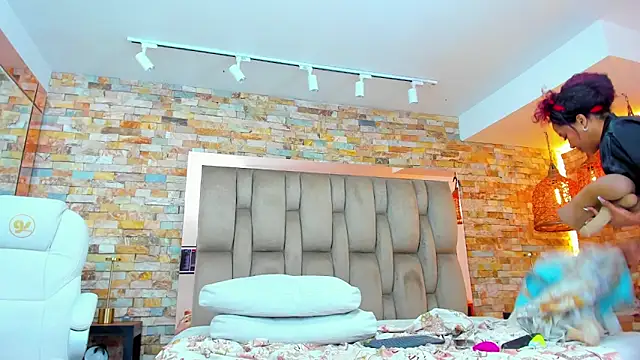 Snapshot of karla_dunn chatting on February 6, 2025, 3:16 am karla dunn online show from February 6, 2025, 3:16 am