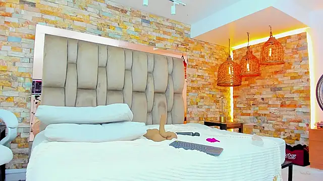 Snapshot of karla_dunn chatting on March 6, 2025, 2:30 am karla dunn online show from March 6, 2025, 2:30 am