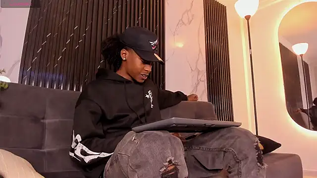 BRYXXXON1 online show from February 8, 2025, 3:41 am