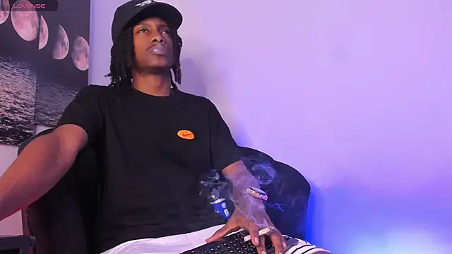 BRYXXXON1 online show from September 25, 2025, 3:38 pm