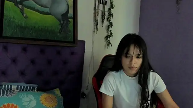 Cloeandtyfanny online show from July 24, 2026, 4:27 pm