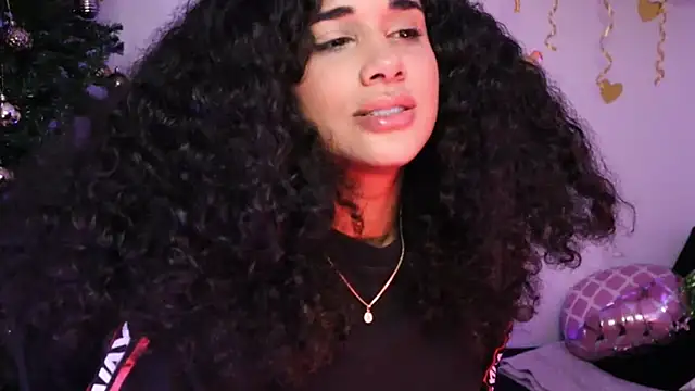 Mysensualbrunette1 online show from December 10, 2024, 5:07 am