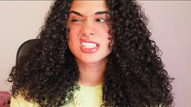 Mysensualbrunette1 online show from February 5, 2025, 9:40 pm