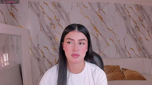 Snapshot of PaulinaSantos_ chatting on September 28, 2025, 5:07 pm PaulinaSantos online show from September 28, 2025, 5:07 pm