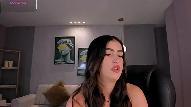 PaulinaSantos  online show from July 21, 2026, 7:49 pm