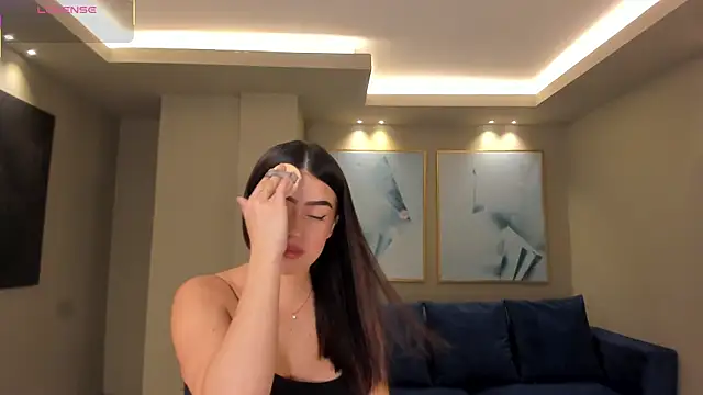 PaulinaSantos  online show from July 28, 2026, 8:52 pm