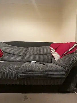 LondonTeffy online show from December 20, 2024, 10:22 pm