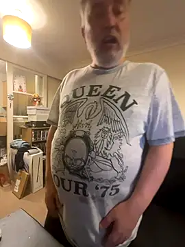 LondonTeffy online show from September 10, 2025, 9:15 pm